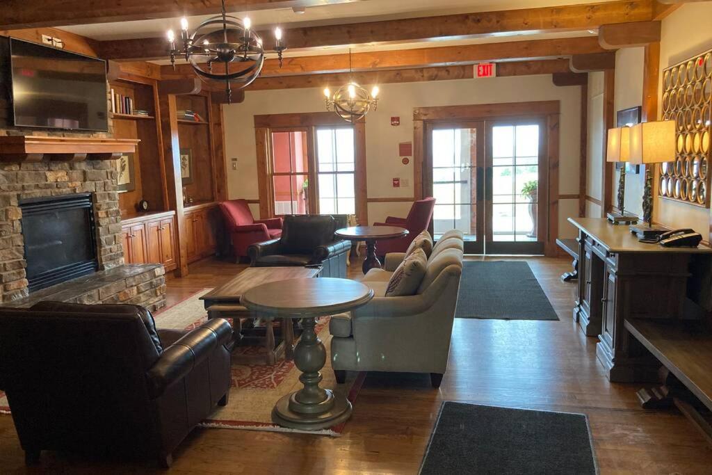 'The Treehouse' At Snowshoe - Village & Slope View 外观 照片